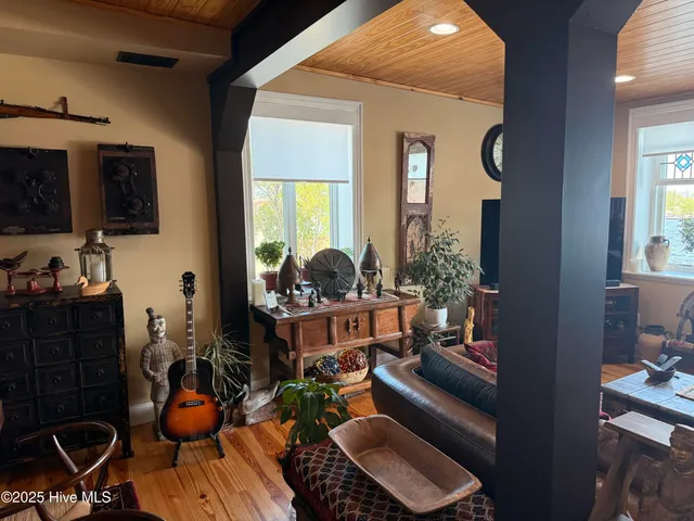 $949,000 | 301-302 South Water Street, Elizabeth City, NC 27909