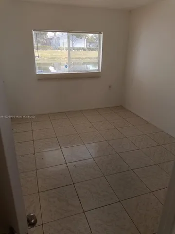 $1,850 | 1200 Lake Victoria Drive, Unit K, West Palm Beach, FL 33411