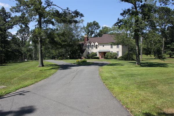 29 Paradise Lake Road Monson, MA 01057 - Photo 2 of 30 Gallery Image 2
