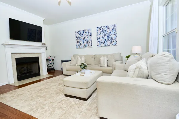 $3,200 | 395 Oman Street, Nashville, TN 37203