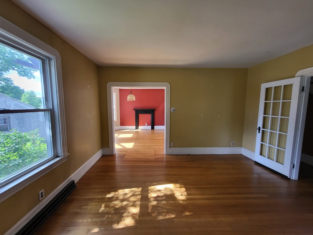 36 Bay State Road Reading, MA 01867 - Photo 7 of 9 Gallery Image 7