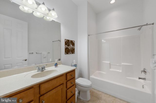 $570,000 | 31324 Founders Avenue, Selbyville, DE 19975