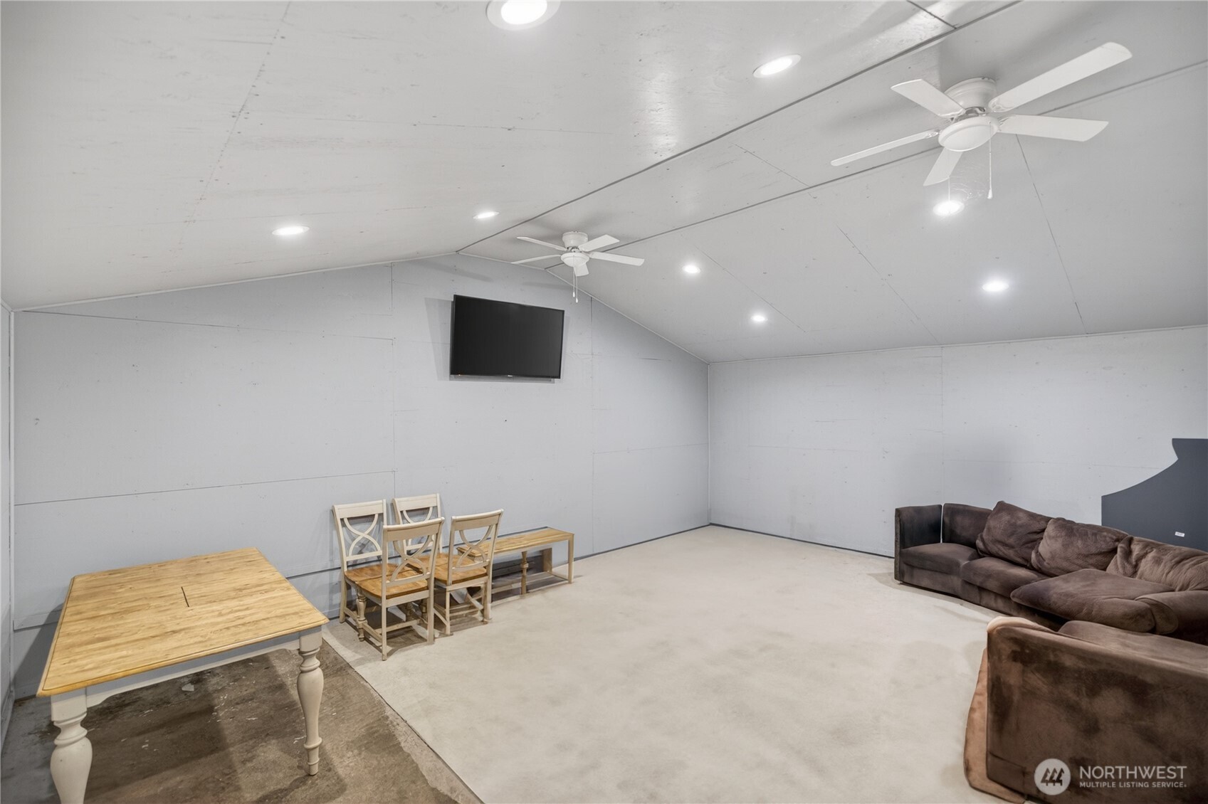12322 Mundy Loss Road Buckley, WA 98321 - Photo 33 of 37 Gallery Image 33