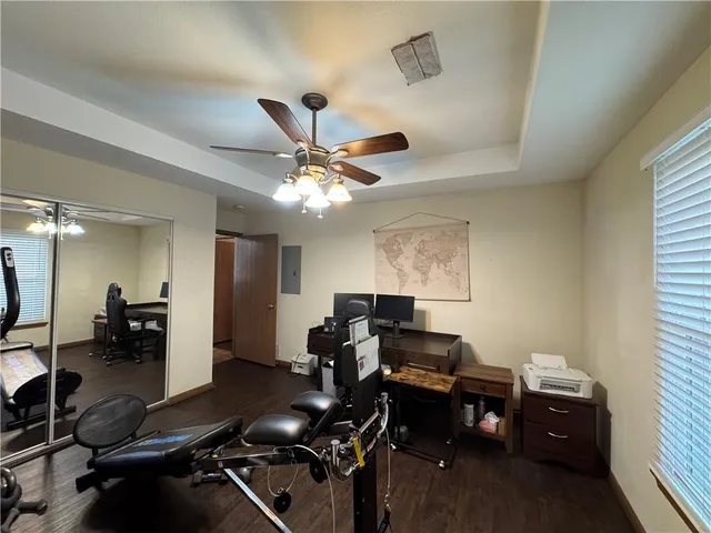 $183,000 | 18342 East US Highway 24, Independence, MO 64056