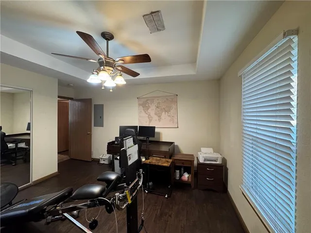 $183,000 | 18342 East US Highway 24, Independence, MO 64056