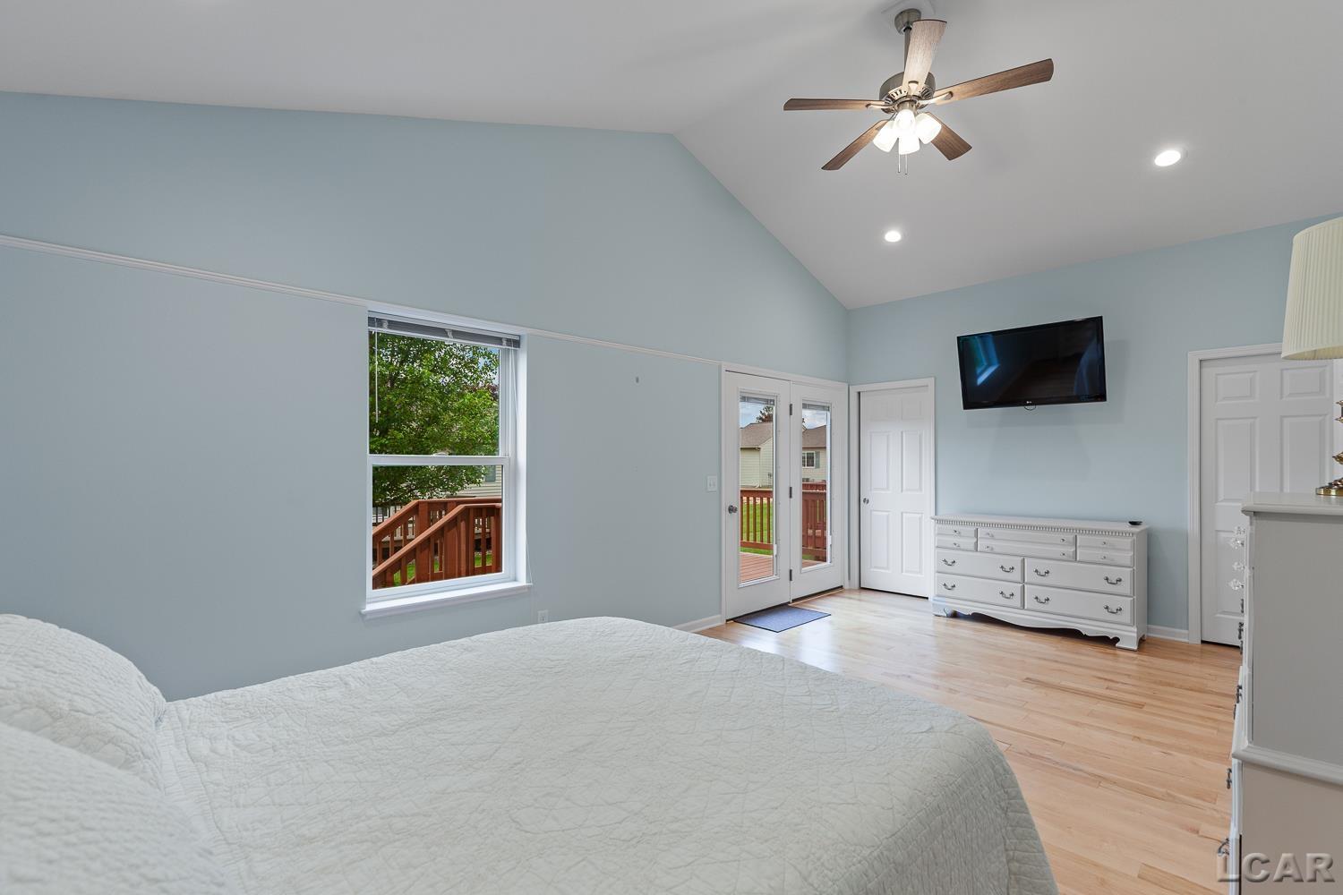 587 Ridge Lane Tecumseh, MI 49286 - Photo 15 of 26