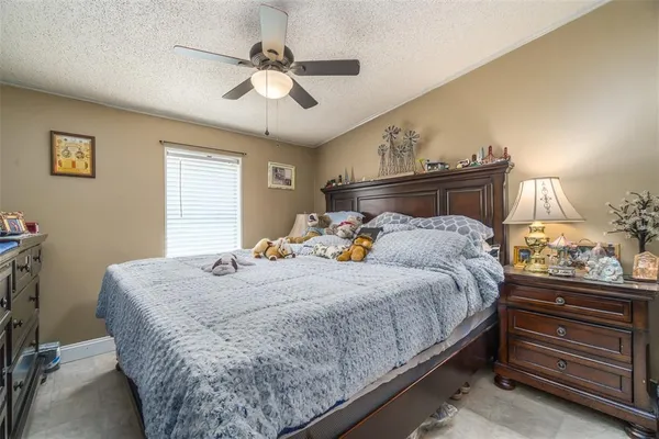 $225,000 | 14926 Douglas Street, Dade City, FL 33525