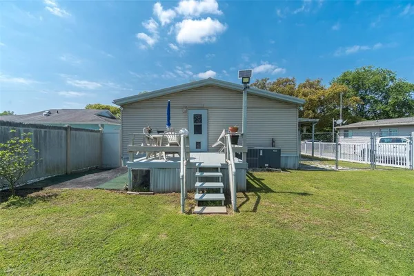 $225,000 | 14926 Douglas Street, Dade City, FL 33525