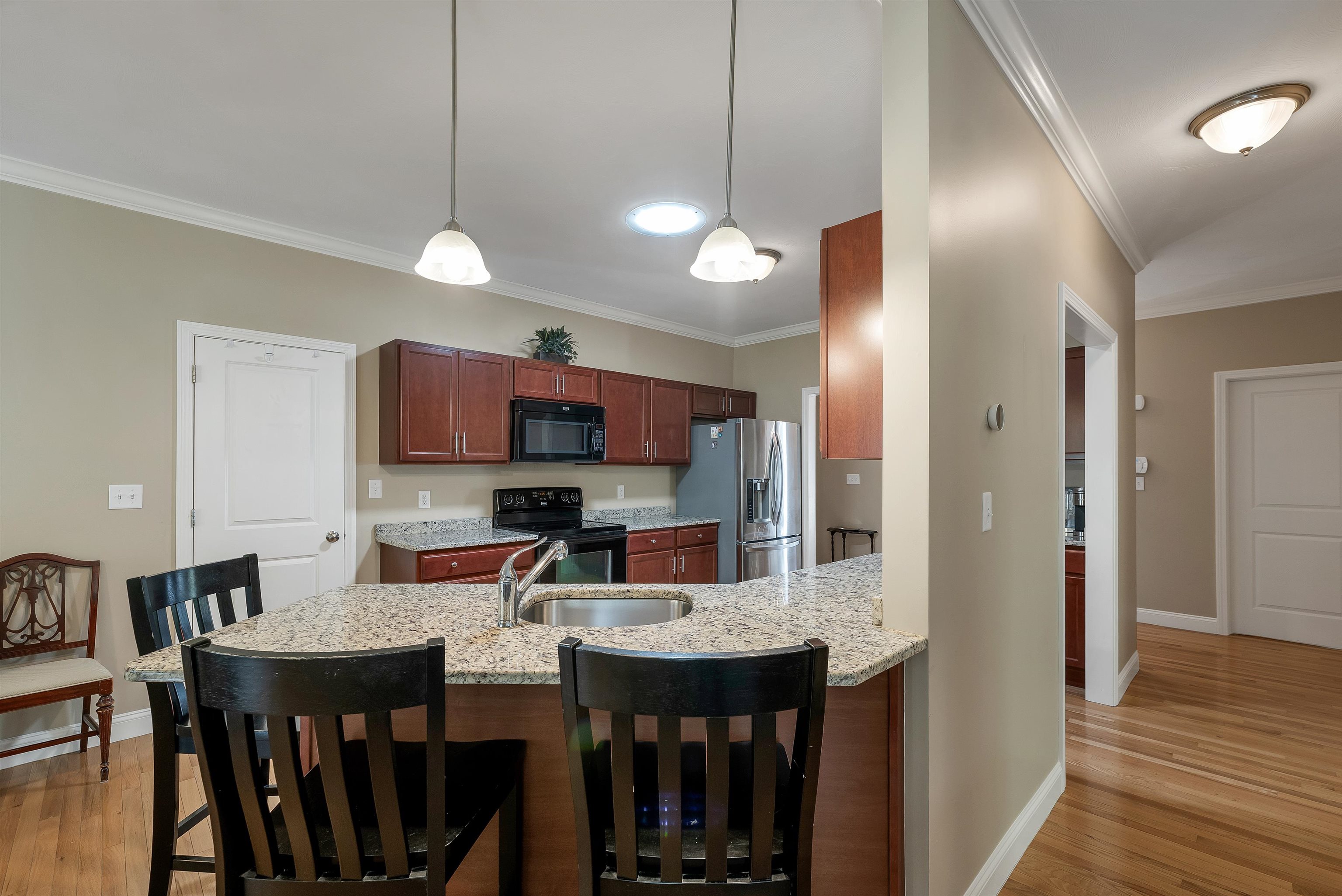20 Brookview Road Windham, NH 03087 - Photo 6 of 35
