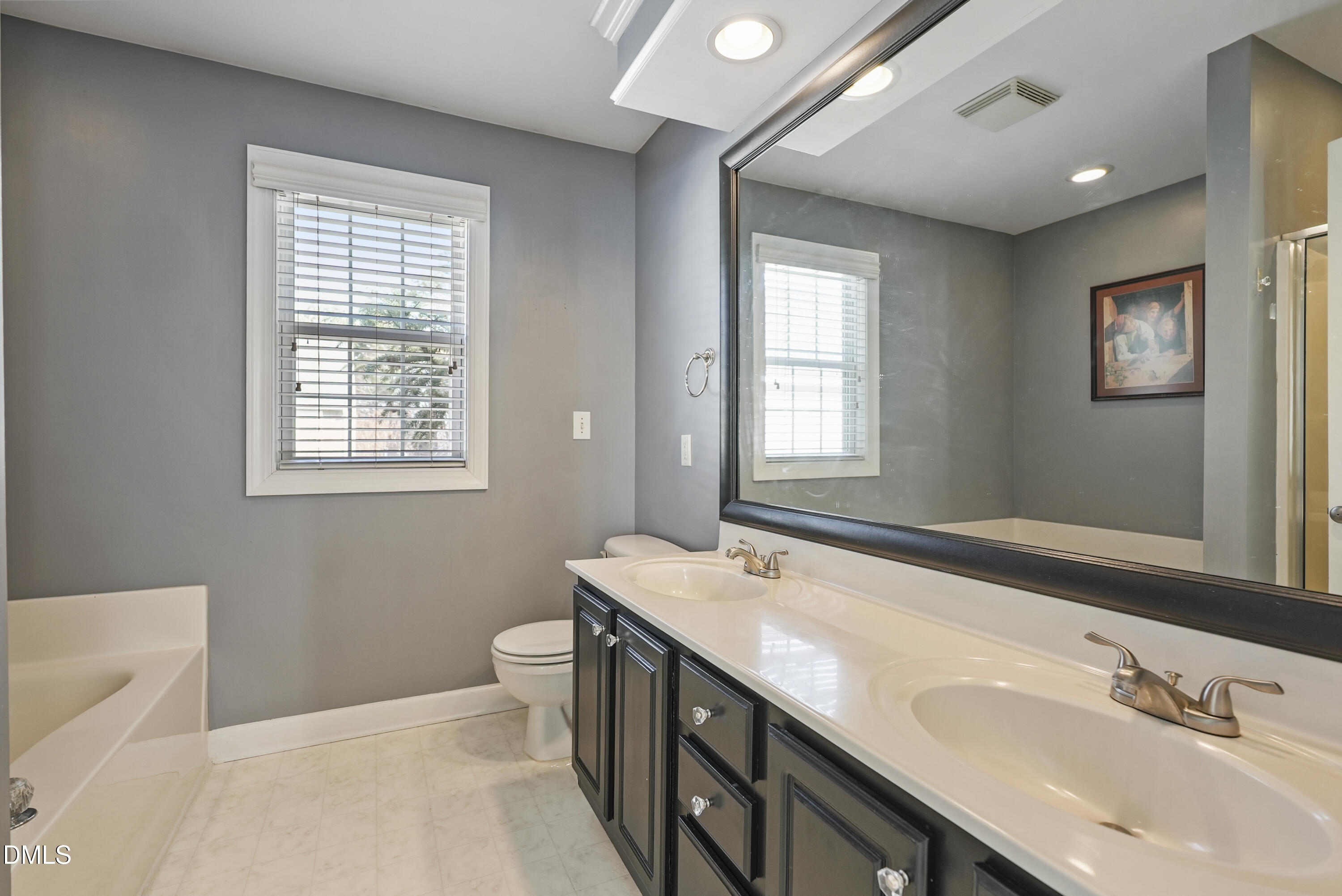 4912 Morning Edge Drive Raleigh, NC 27613 - Photo 26 of 35 DSC04736