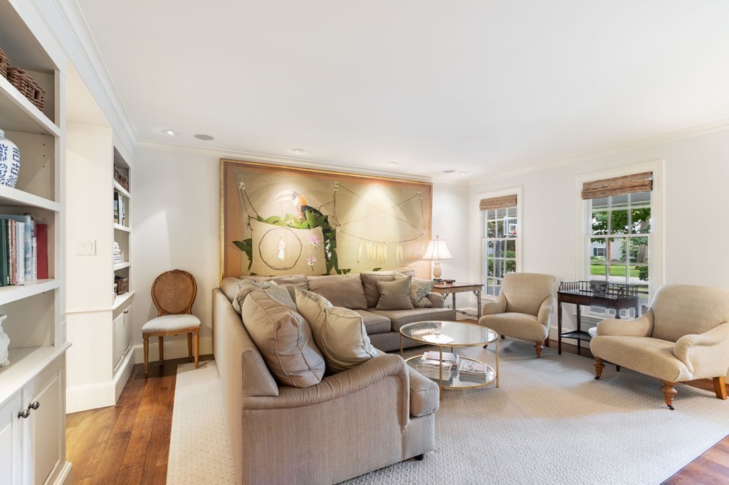 102 Old Colony Road Wellesley, MA 02481 - Photo 17 of 28