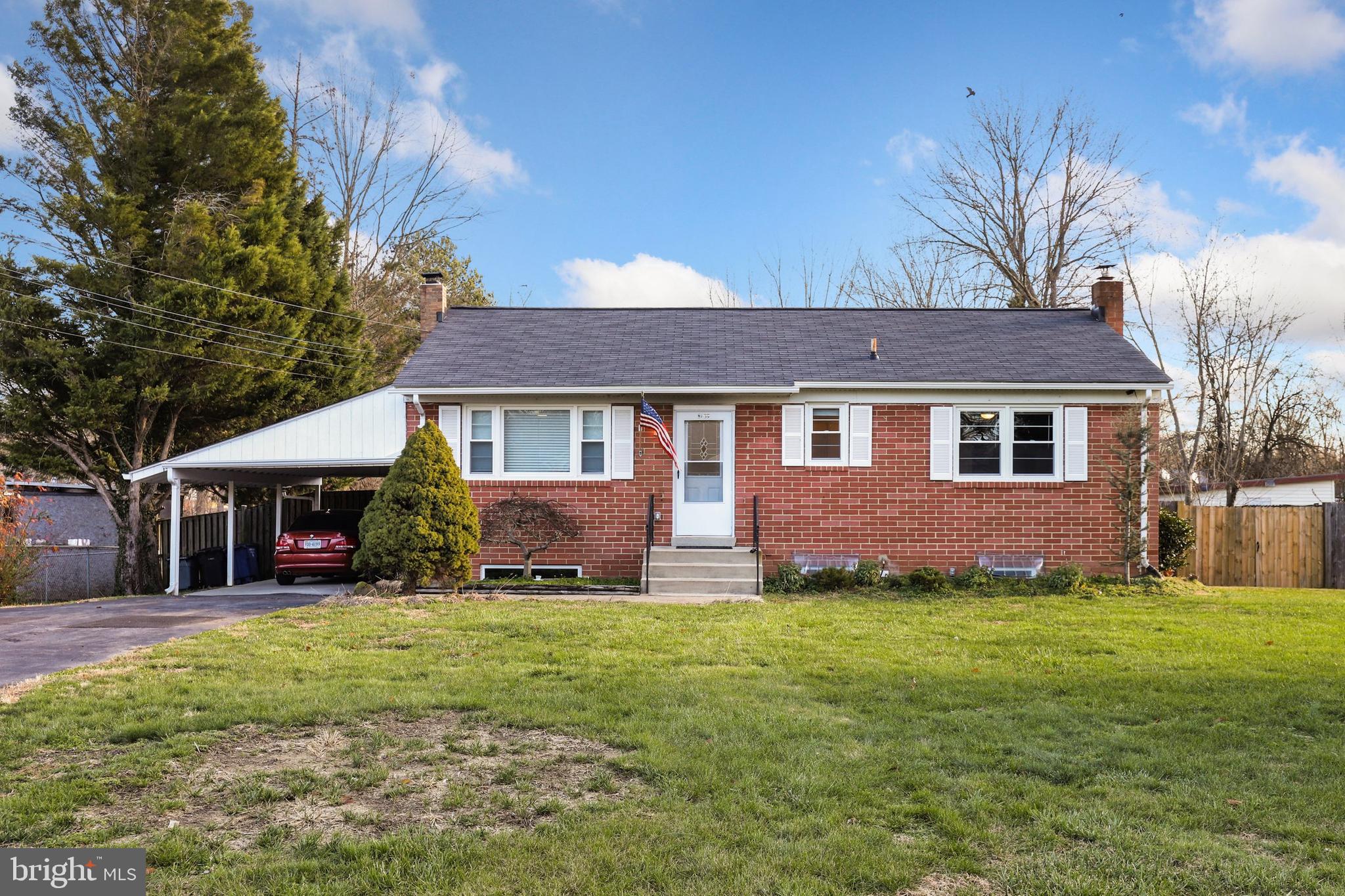 8409 Leaf Road Alexandria, VA 22309 - Photo 2 of 36 Gallery Image 2