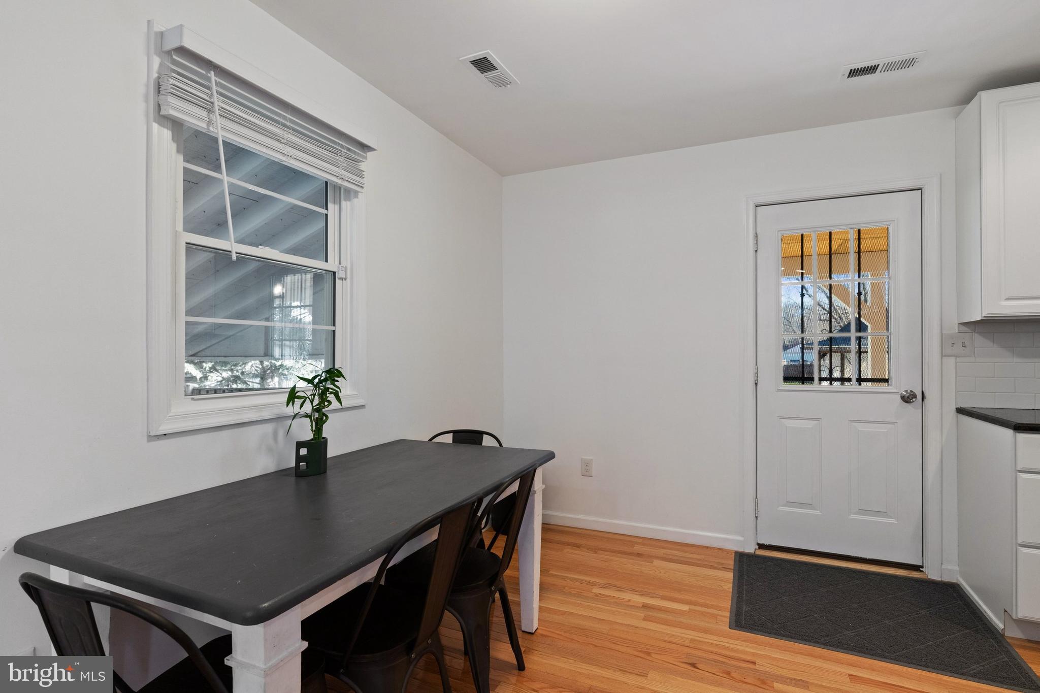 8409 Leaf Road Alexandria, VA 22309 - Photo 7 of 36 Gallery Image 7