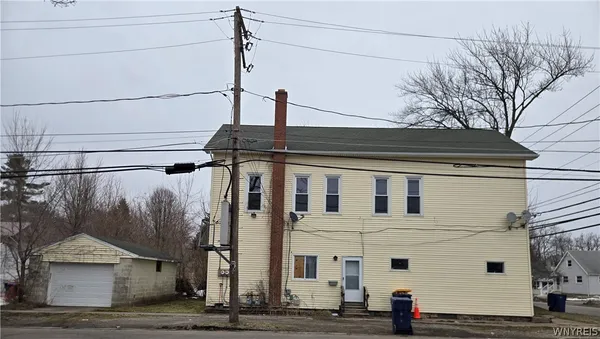 $159,000 | 285 Clinton Street, Lockport City, NY 14094