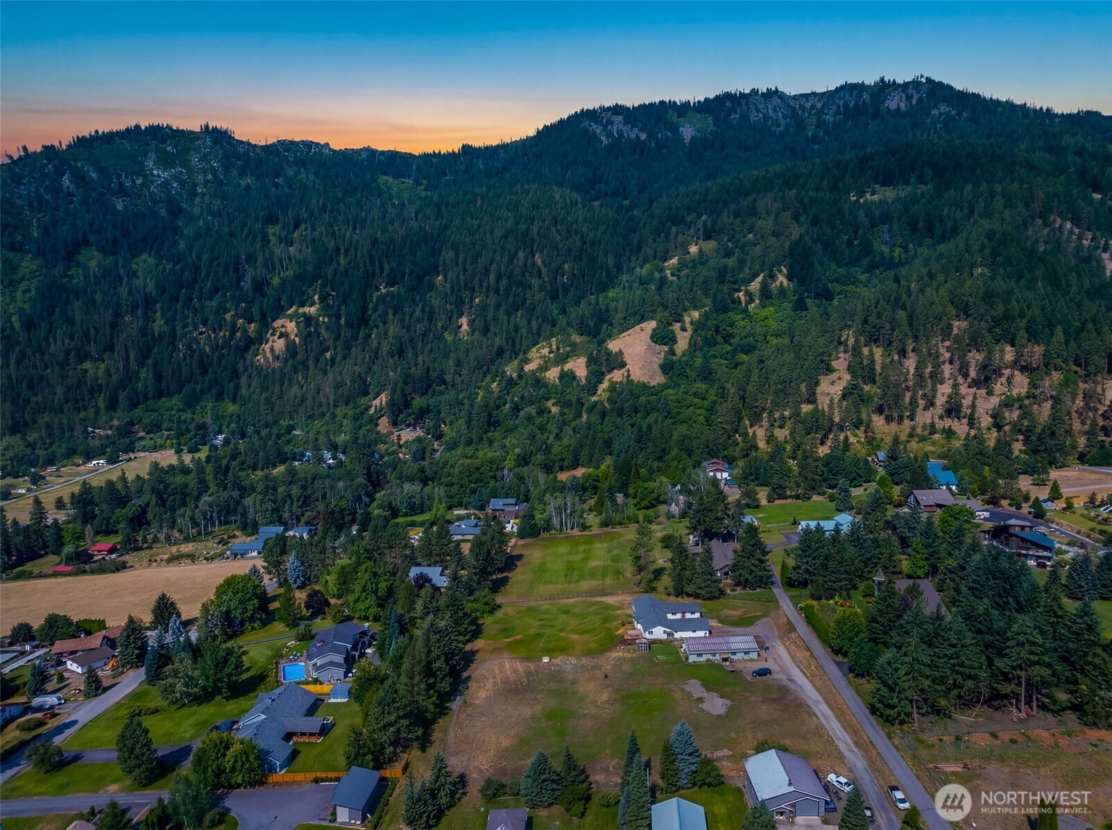 65 Ski Ridge Lane Leavenworth, WA 98826 - Photo 4 of 28 Gallery Image 4