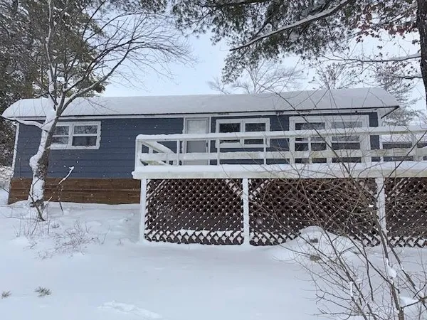 $183,000 | 5921 Bay Shore Drive, Irons, MI 49644