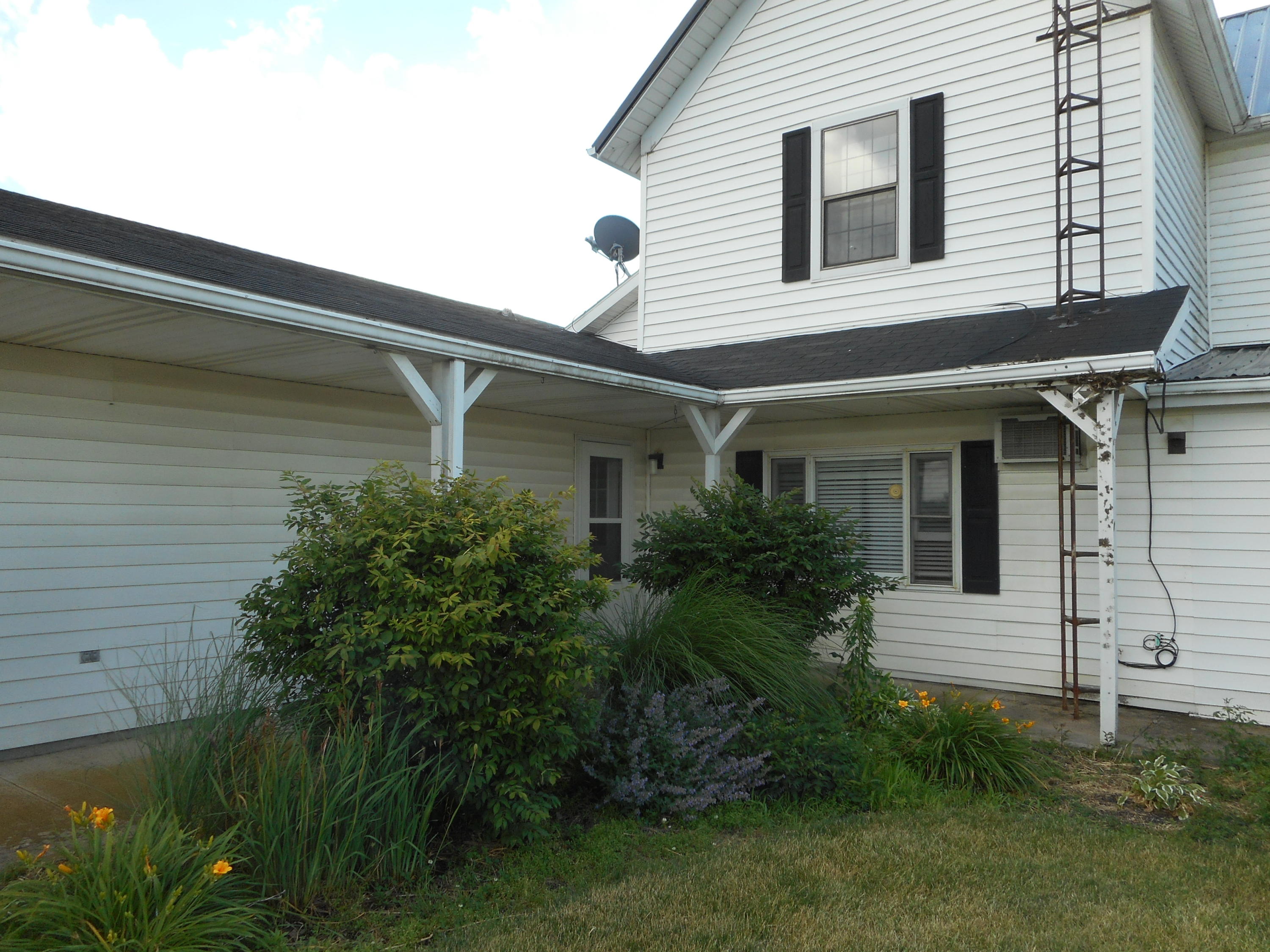 5620 Tama Road Celina, OH 45822 - Photo 3 of 41 Gallery Image 3