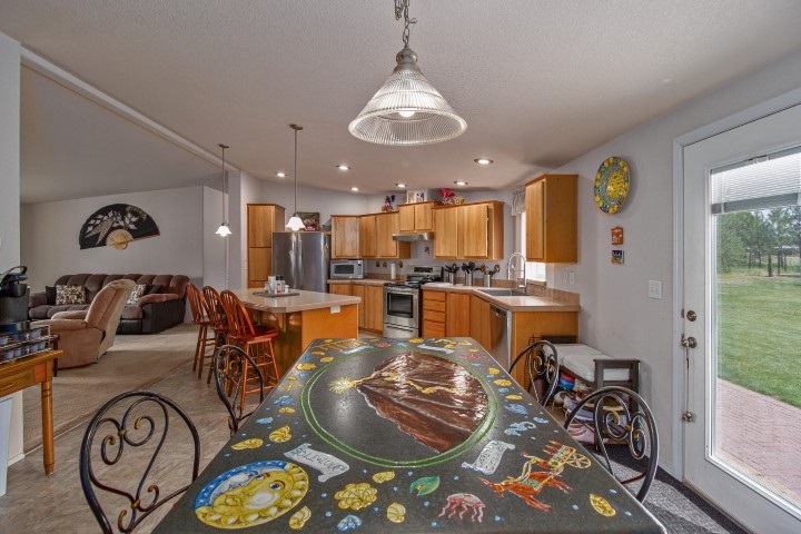 4116 East Oregon Road Elk, WA 99009 - Photo 9 of 20