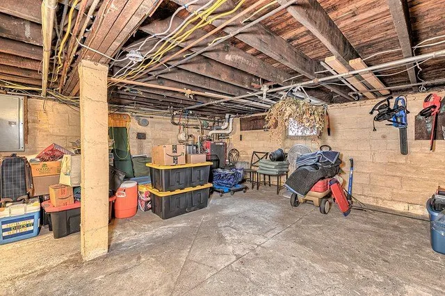 $133,785 | 615 West 4th Avenue, Derry, PA 15627