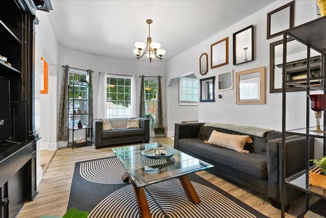 $499,900 | 600 West Garfield Avenue, Unit 602, Milwaukee, WI 53212