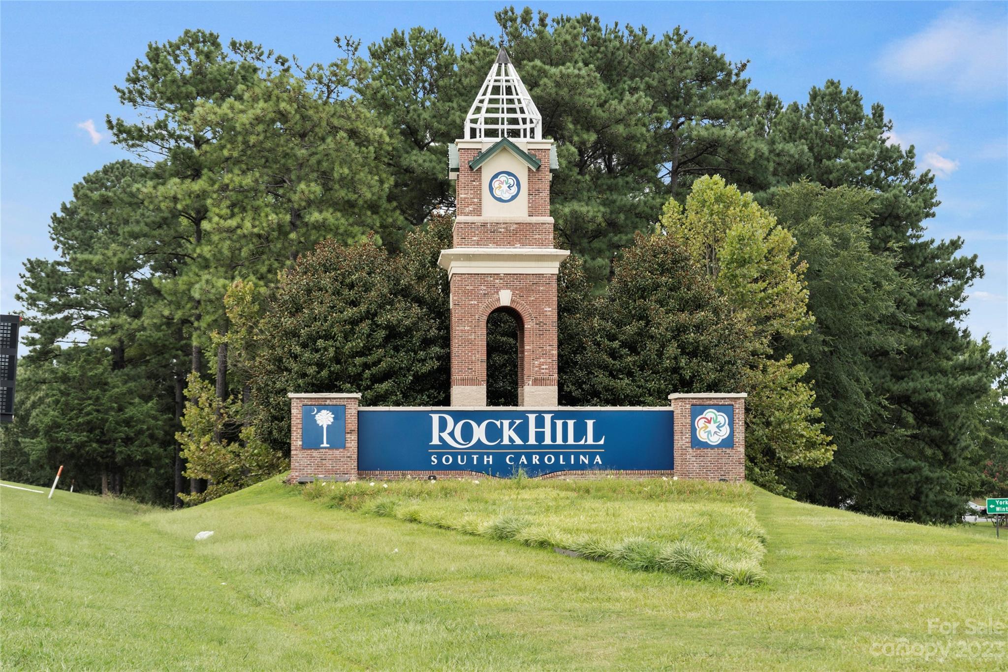 745 Sawgrass Rdg Court Rock Hill, SC 29732 - Photo 19 of 19 a front view of a house with garden