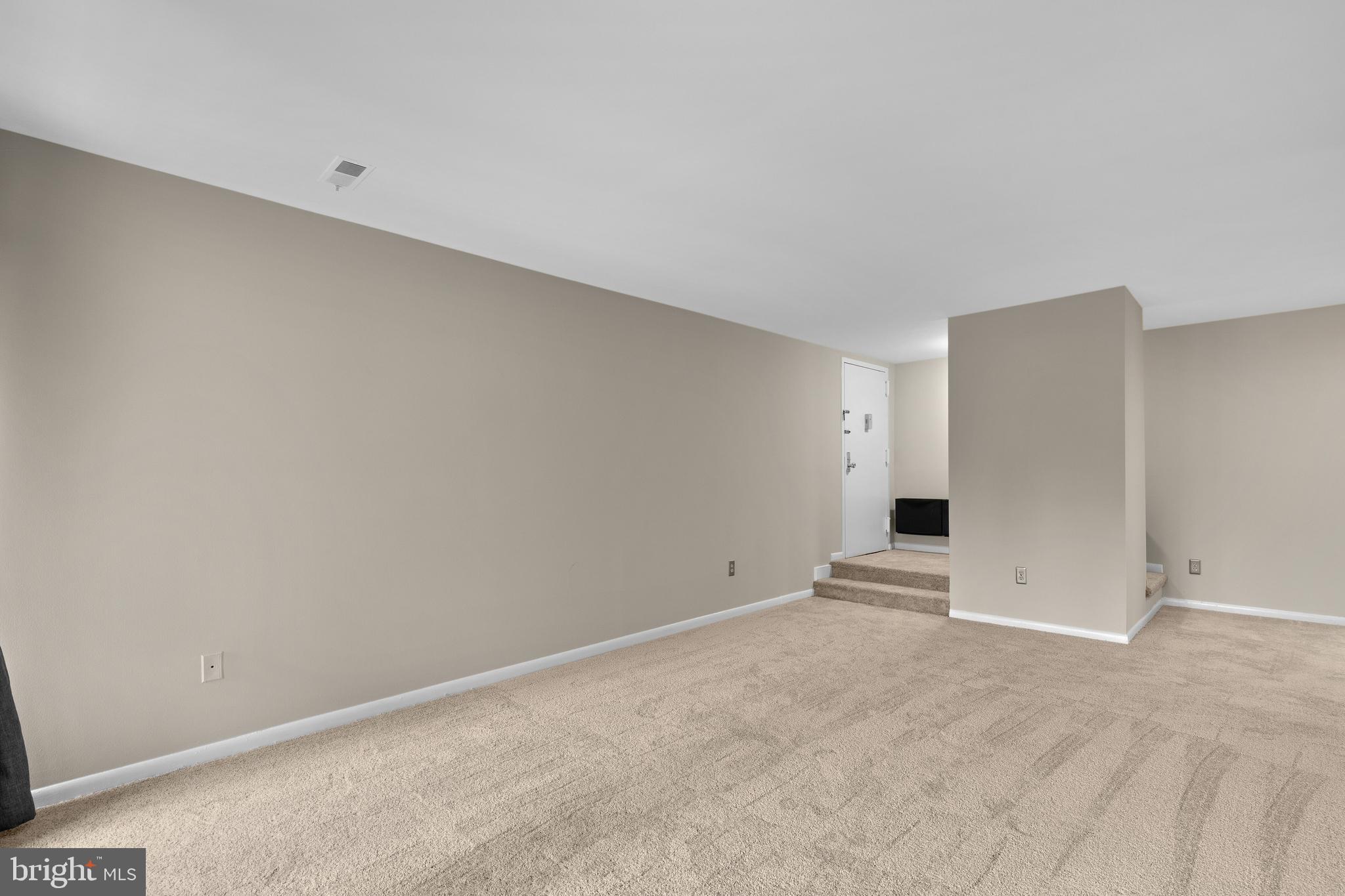 11240 Chestnut Grove Square, Unit 260 Reston, VA 20190 - Photo 8 of 36