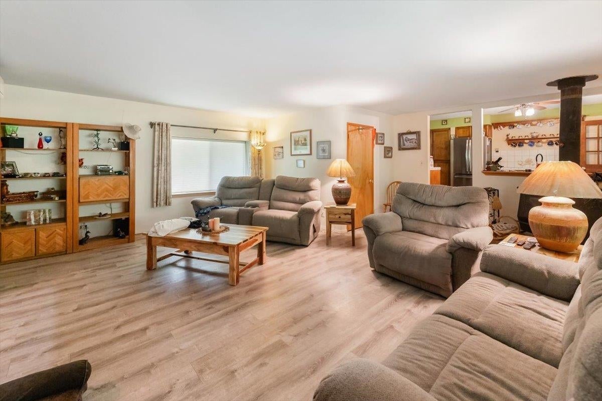 1224 Timber Hills Road Mount Shasta, CA 96067 - Photo 6 of 32 Gallery Image 6