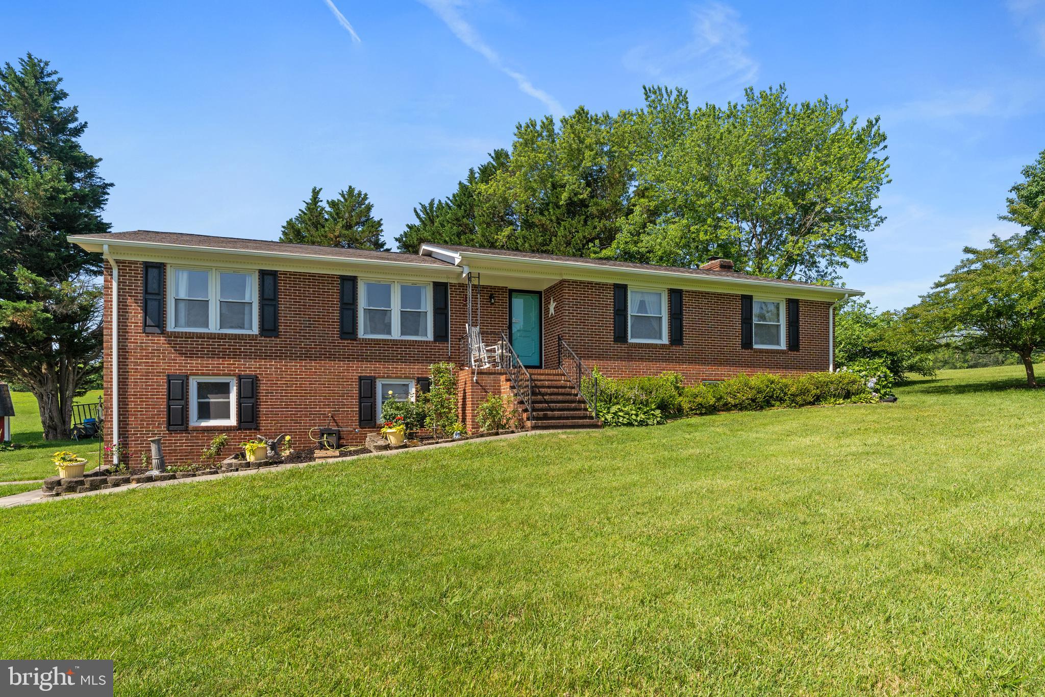 10411 Gordon Road Spotsylvania, VA 22553 - Photo 2 of 61 Front View