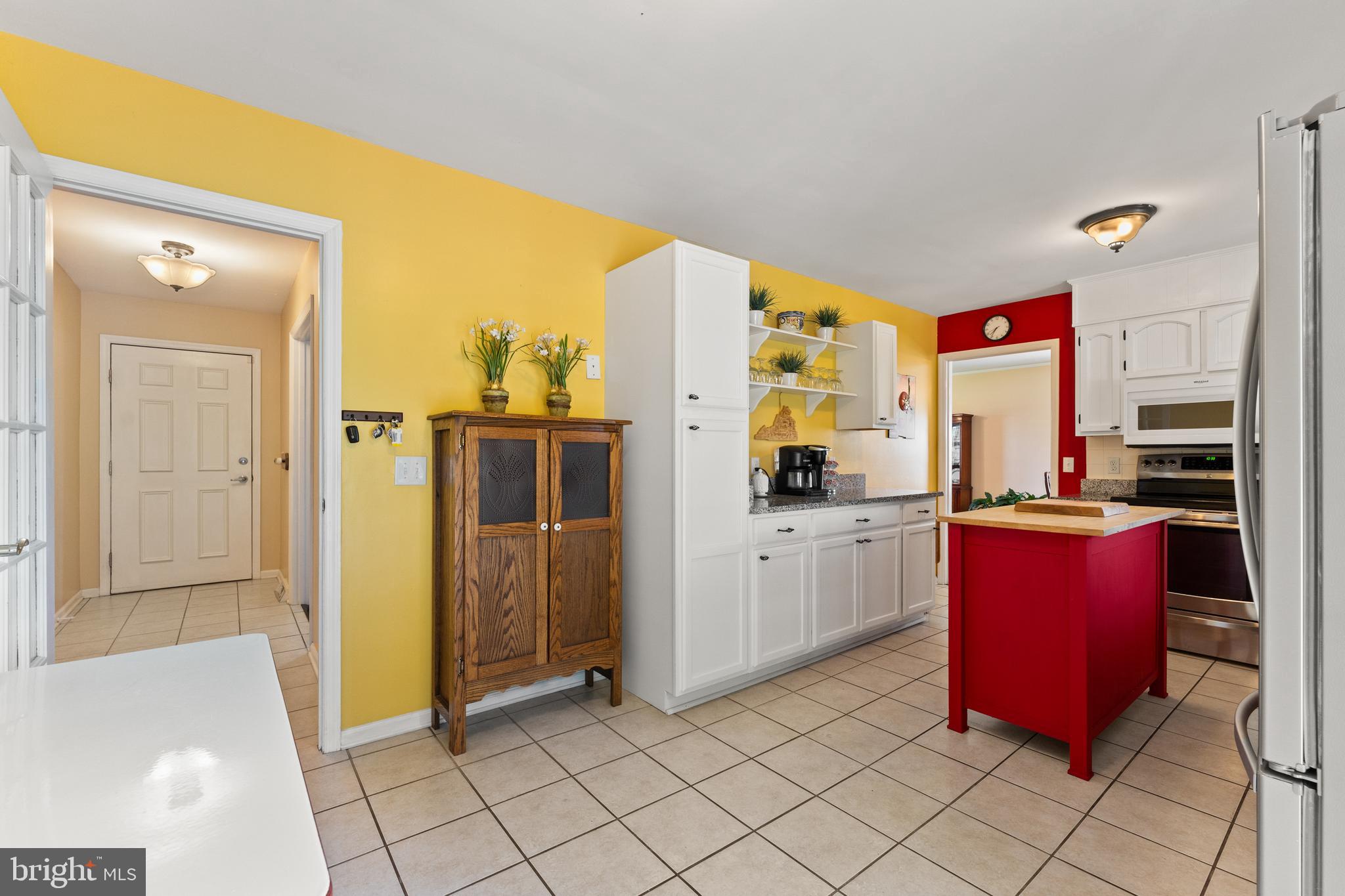 10411 Gordon Road Spotsylvania, VA 22553 - Photo 33 of 61 Kitchen