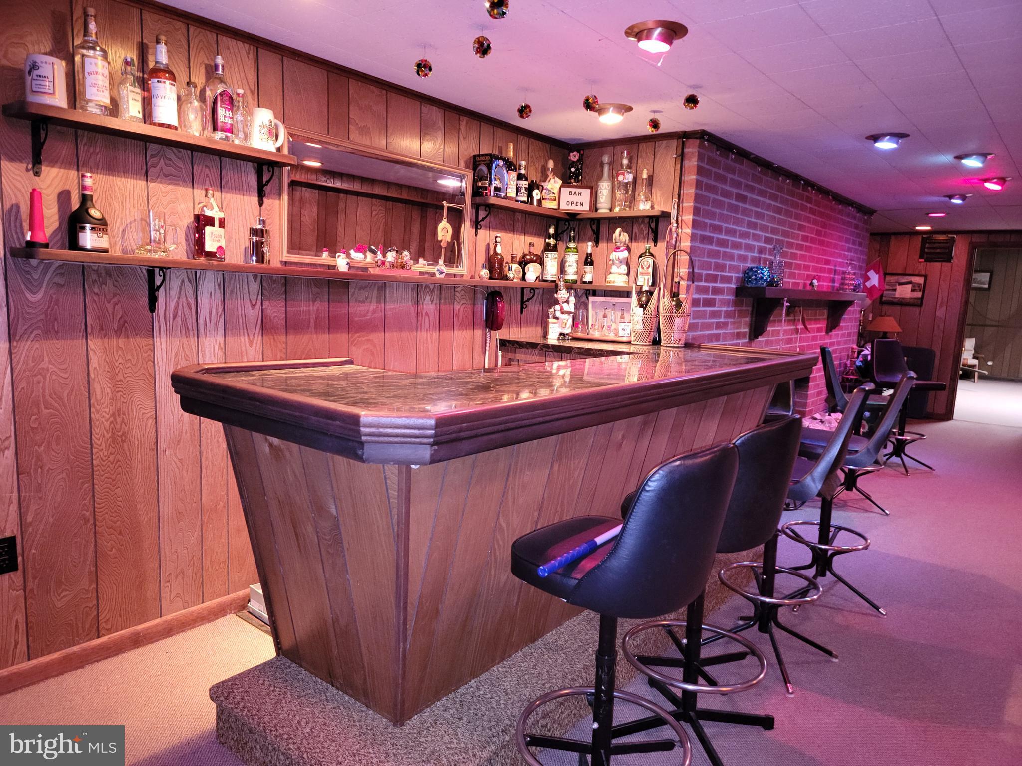 2383 Bedminster Road Perkasie, PA 18944 - Photo 13 of 24 Bar area