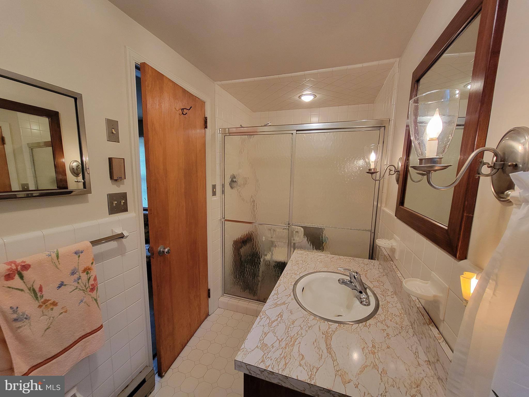 2383 Bedminster Road Perkasie, PA 18944 - Photo 23 of 24 Bathroom