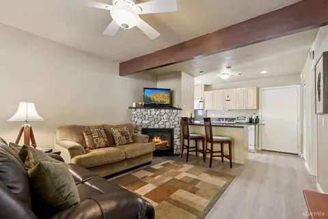 $435,000 | 1410 Ski Run Boulevard, Unit 10, South Lake Tahoe, CA 96150