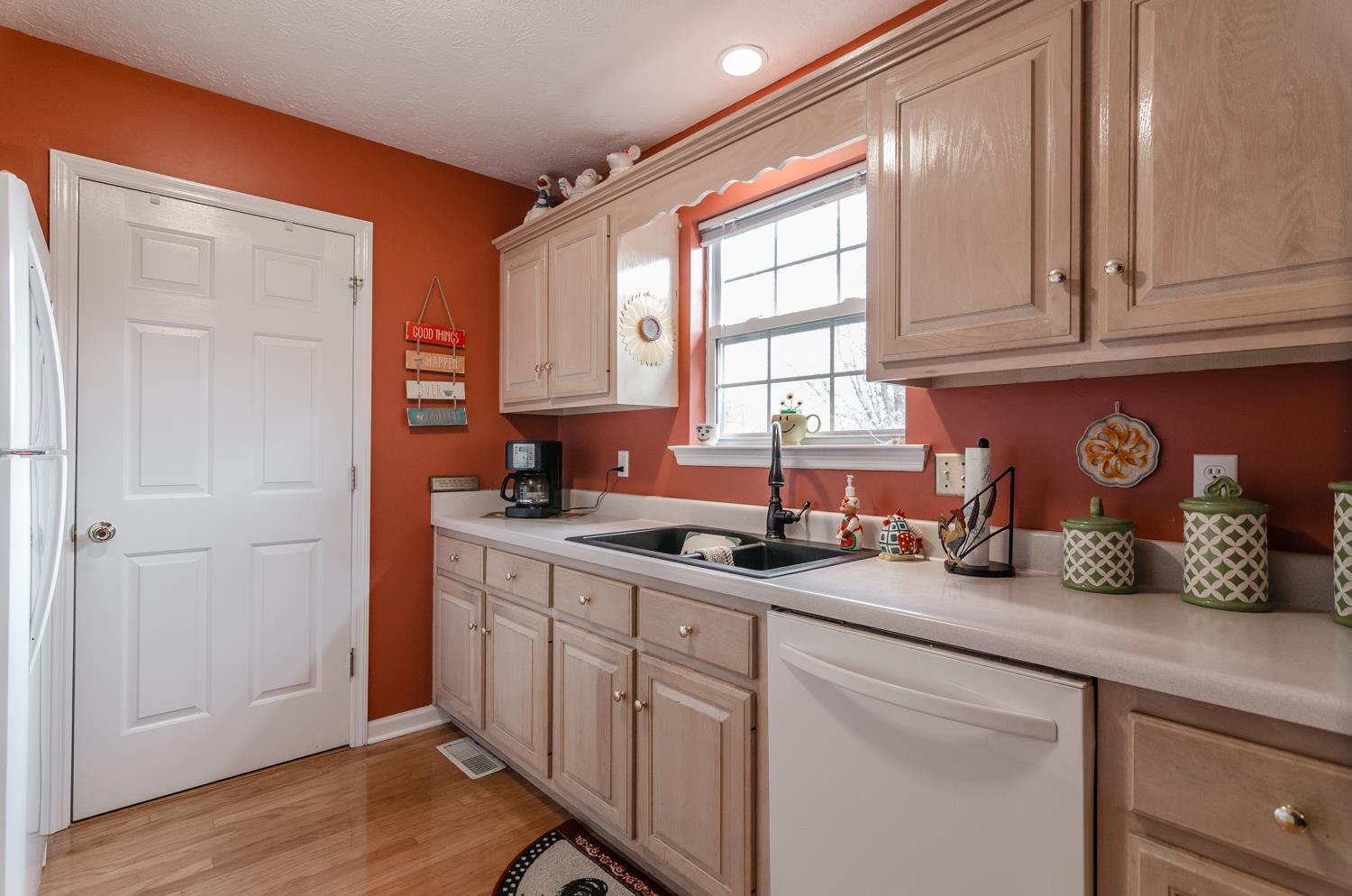 221 Portland Road White House, TN 37188 - Photo 8 of 23 Gallery Image 8
