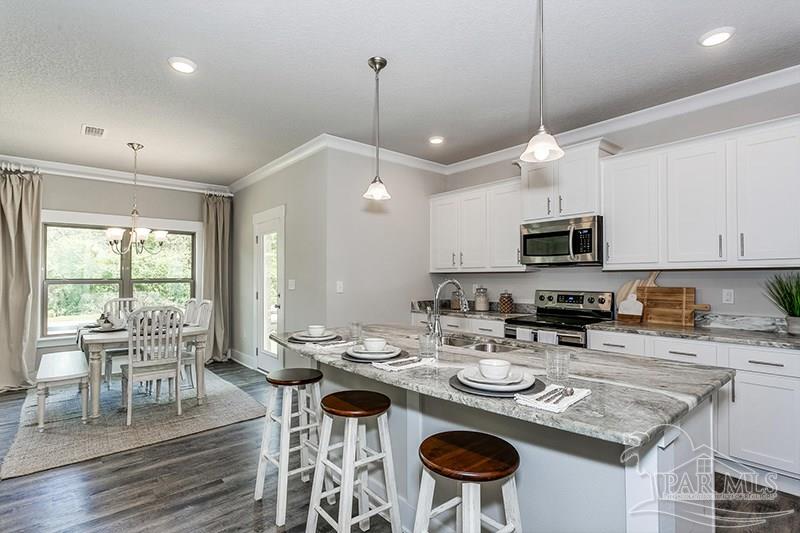 7434 Stagecoach Road Pensacola, FL 32526 - Photo 11 of 25 Gallery Image 11