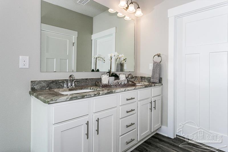 7434 Stagecoach Road Pensacola, FL 32526 - Photo 17 of 25 Gallery Image 17