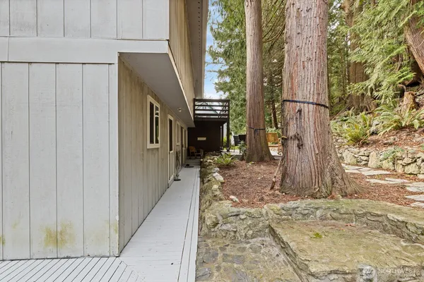 $298,800 | 603 Shelter Bay Drive, La Conner, WA 98257