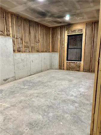 $489,000 | 1613 South Ash Street, Ottawa, KS 66067