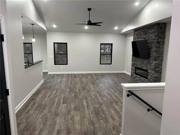 $489,000 | 1613 South Ash Street, Ottawa, KS 66067