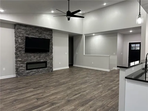 $489,000 | 1613 South Ash Street, Ottawa, KS 66067