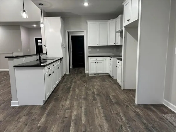 $489,000 | 1613 South Ash Street, Ottawa, KS 66067