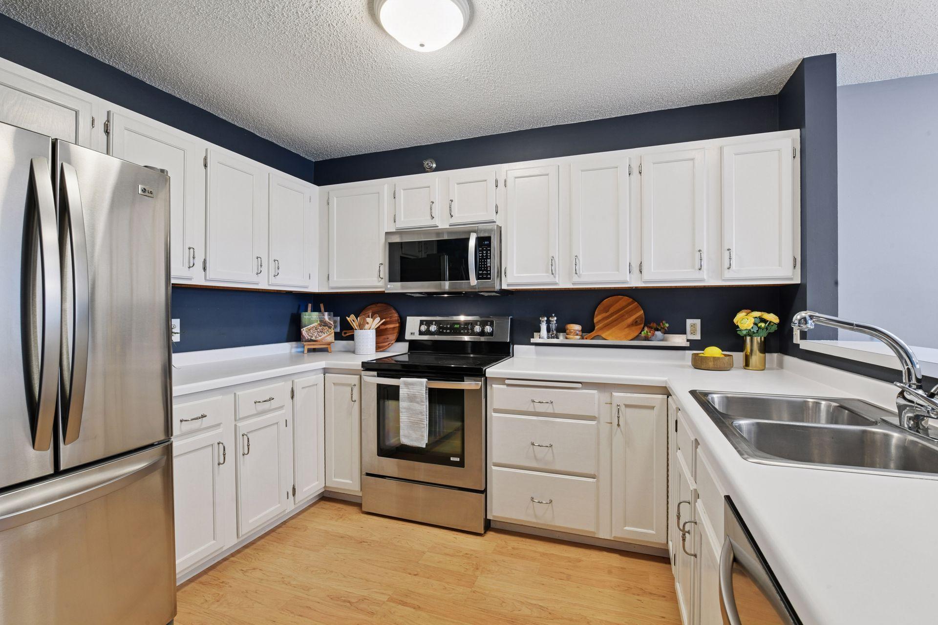 7540 Edinborough Way, Unit 1303 Edina, MN 55435 - Photo 16 of 63