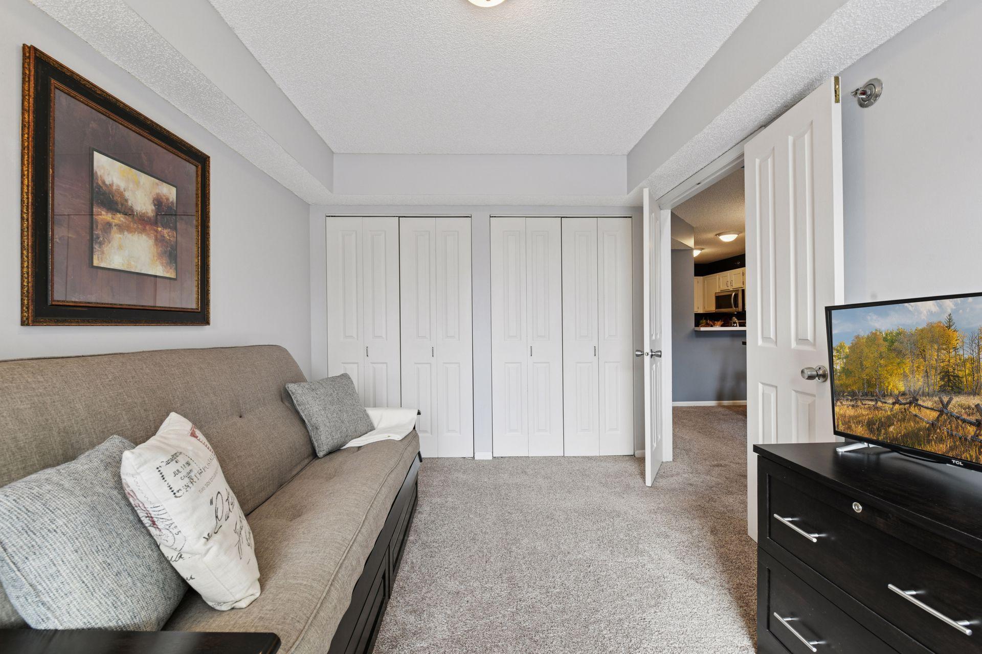 7540 Edinborough Way, Unit 1303 Edina, MN 55435 - Photo 27 of 63