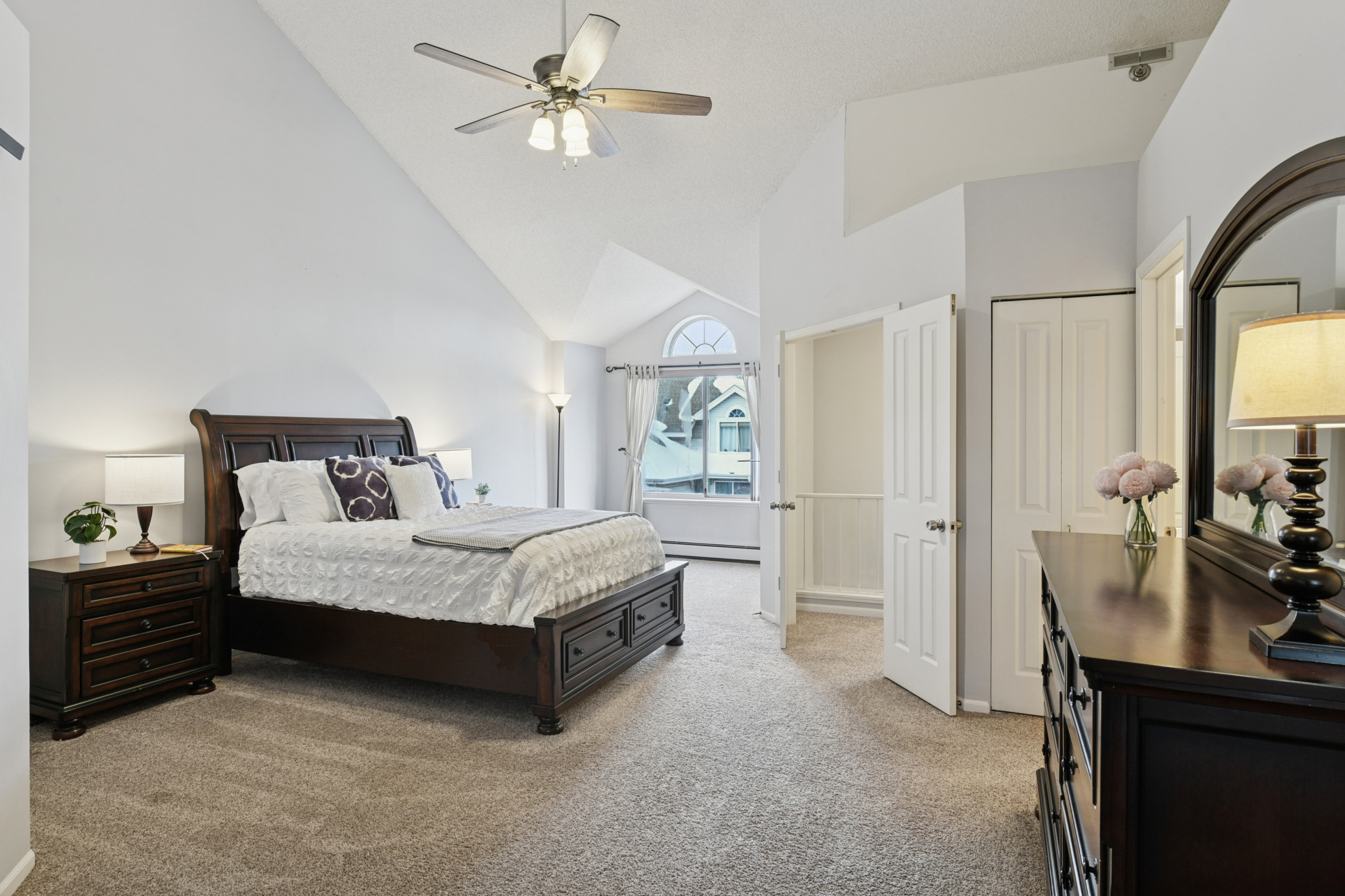 7540 Edinborough Way, Unit 1303 Edina, MN 55435 - Photo 3 of 63