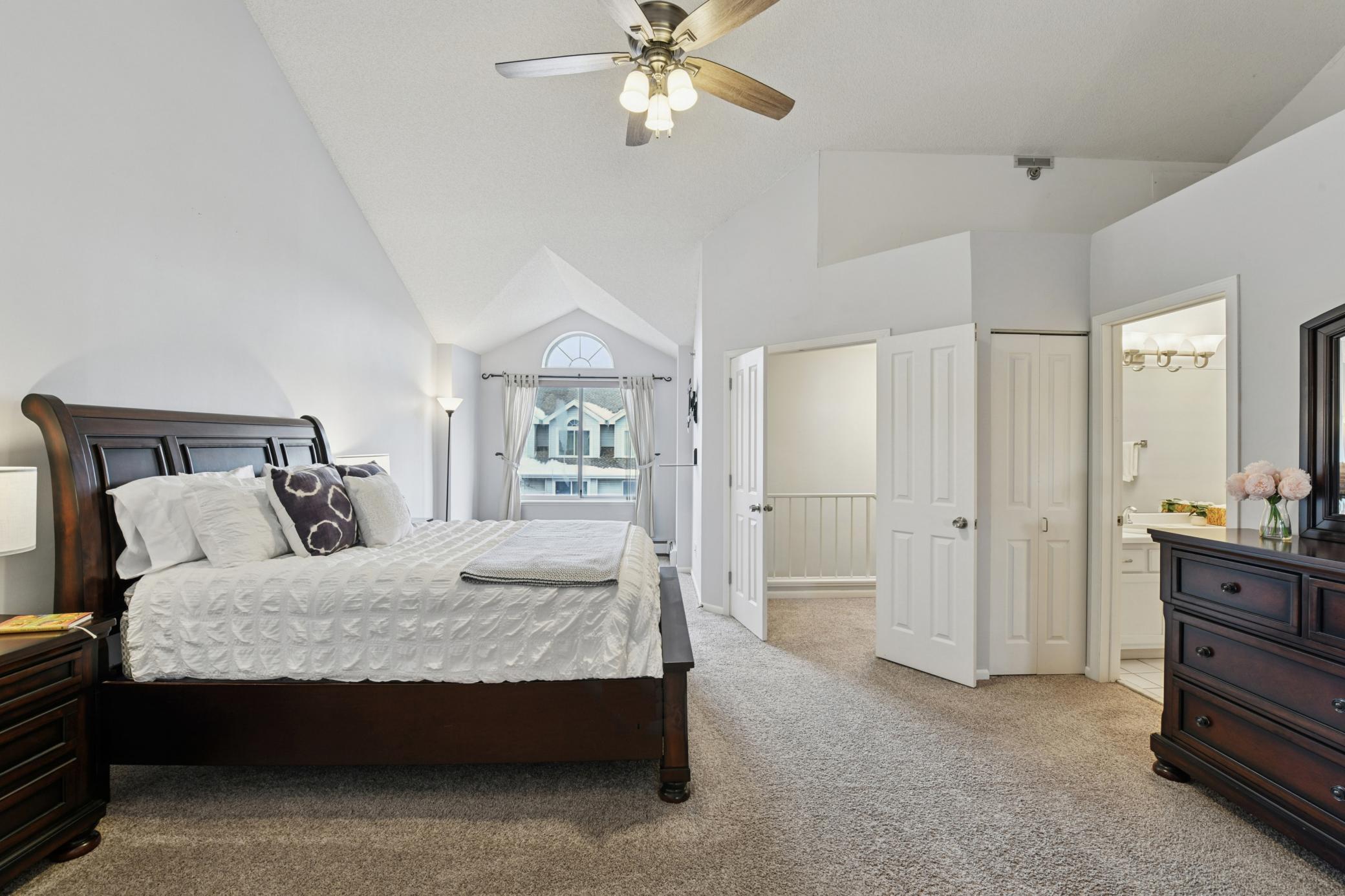 7540 Edinborough Way, Unit 1303 Edina, MN 55435 - Photo 35 of 63