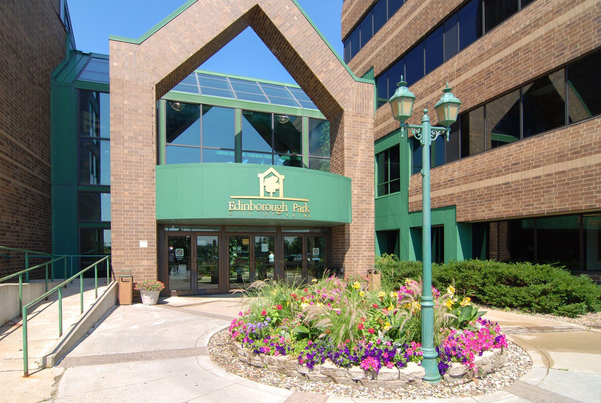 7540 Edinborough Way, Unit 1303 Edina, MN 55435 - Photo 55 of 63