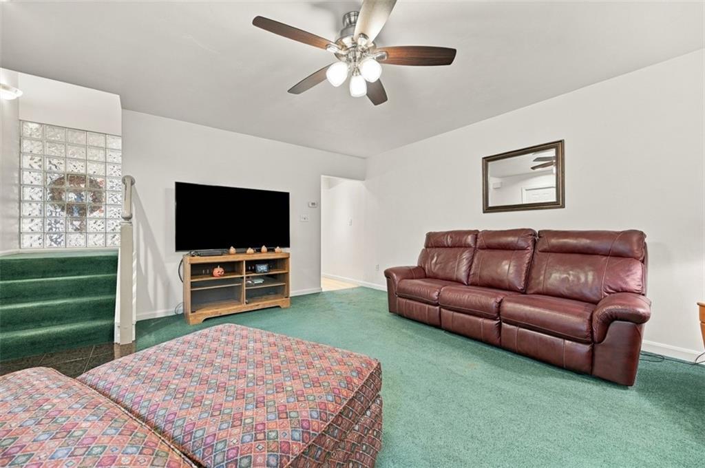 565 Wible Run Road Pittsburgh, PA 15209 - Photo 28 of 46 Gallery Image 28