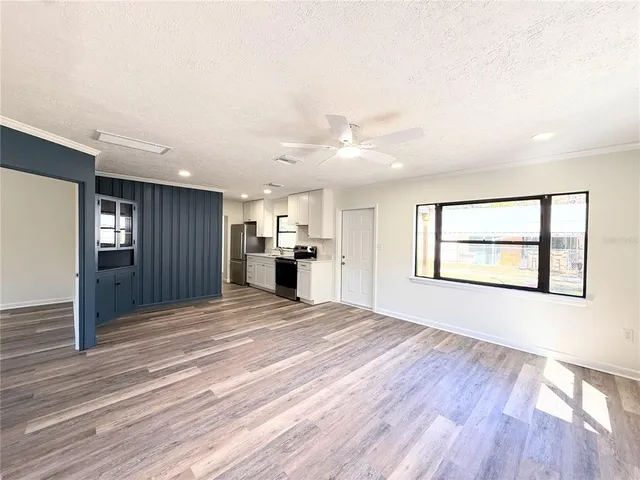 $279,000 | 3745 Martin Avenue, Mount Dora, FL 32757