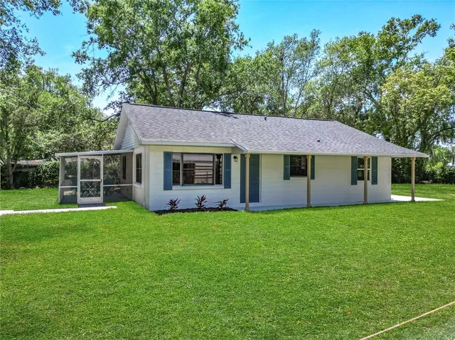 $279,000 | 3745 Martin Avenue, Mount Dora, FL 32757