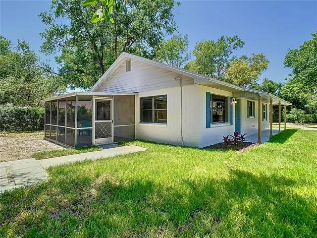 $279,000 | 3745 Martin Avenue, Mount Dora, FL 32757