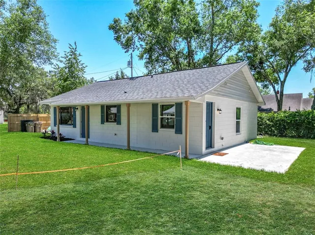 $279,000 | 3745 Martin Avenue, Mount Dora, FL 32757